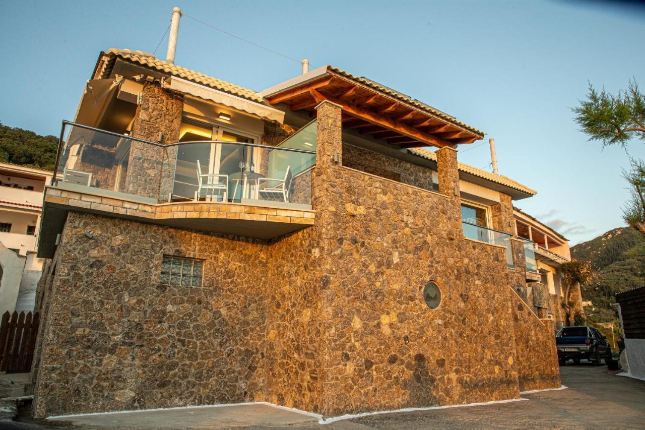 Black Rocks Family, Luxury Seafront Beach Maisonette Agios Gordios  Exterior foto