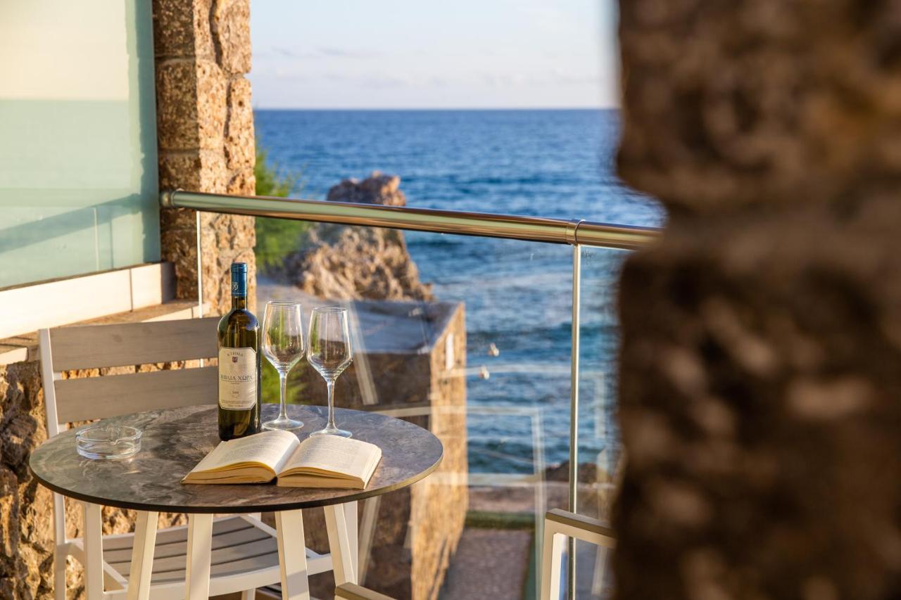 Black Rocks Family, Luxury Seafront Beach Maisonette Agios Gordios  Exterior foto