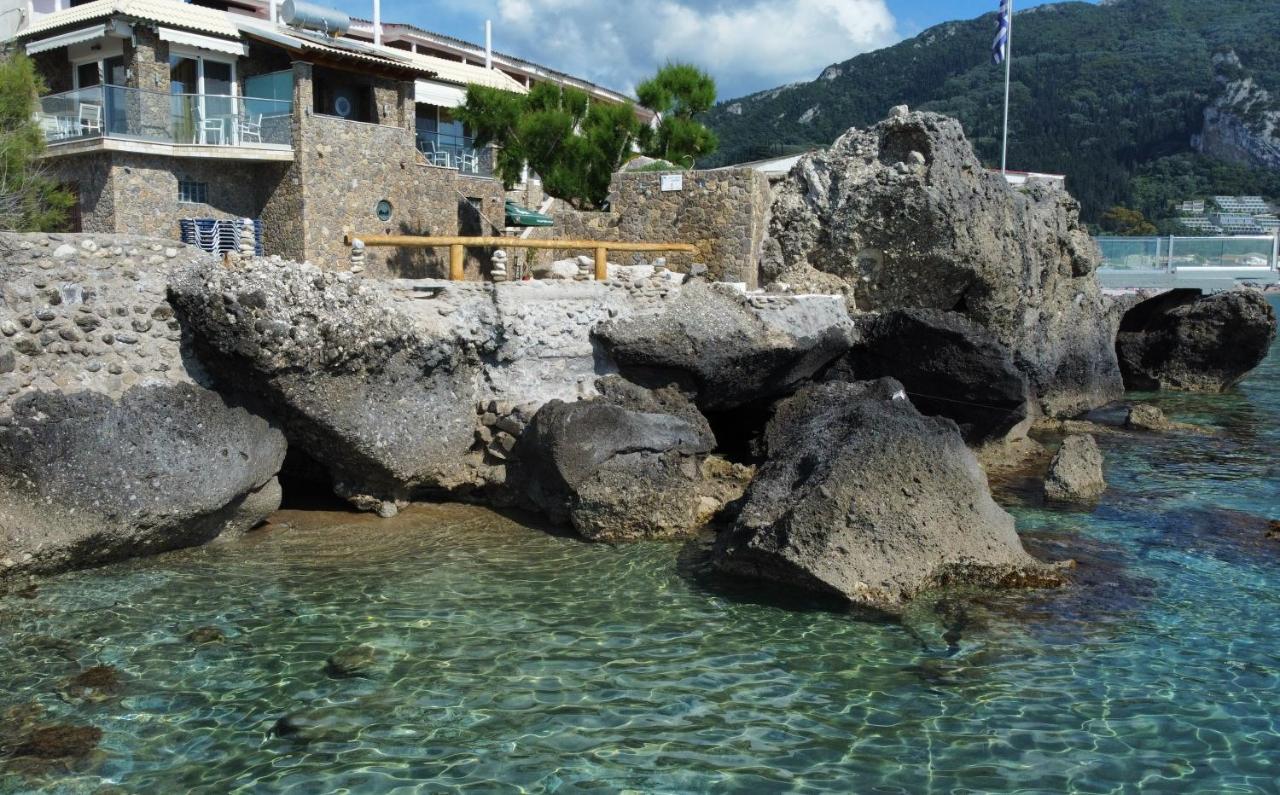 Black Rocks Family, Luxury Seafront Beach Maisonette Agios Gordios  Exterior foto