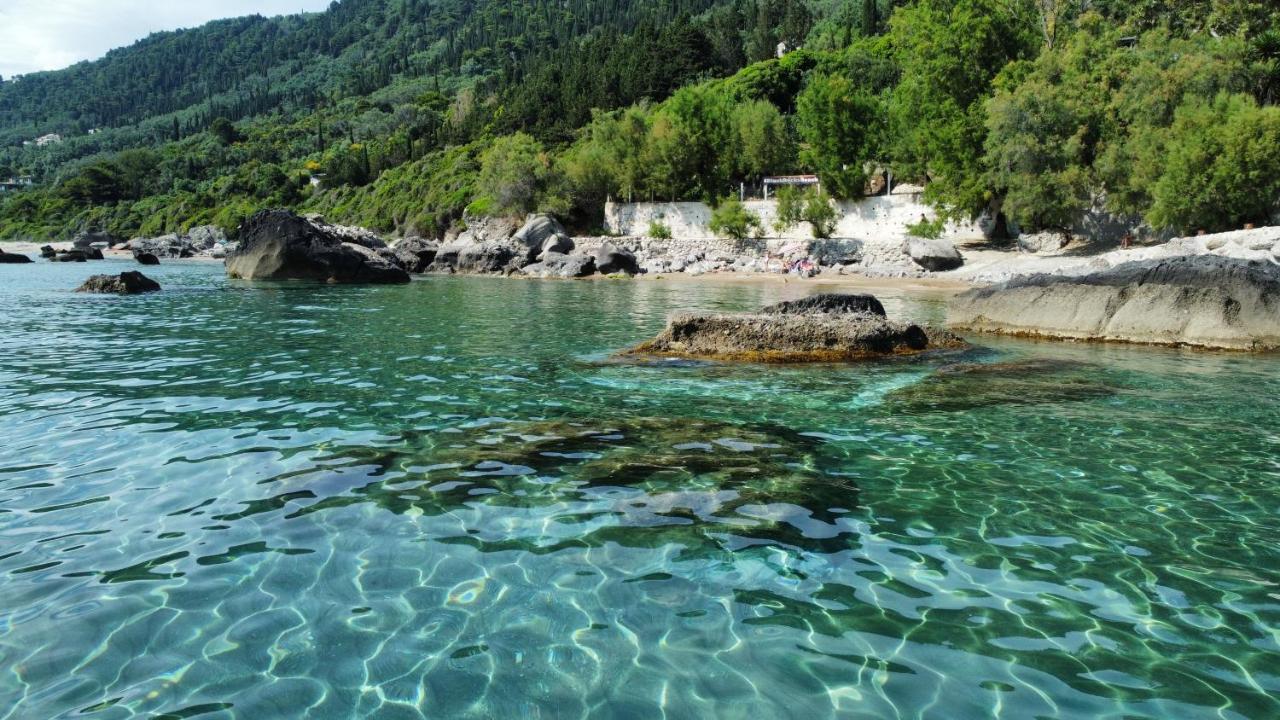 Black Rocks Family, Luxury Seafront Beach Maisonette Agios Gordios  Exterior foto